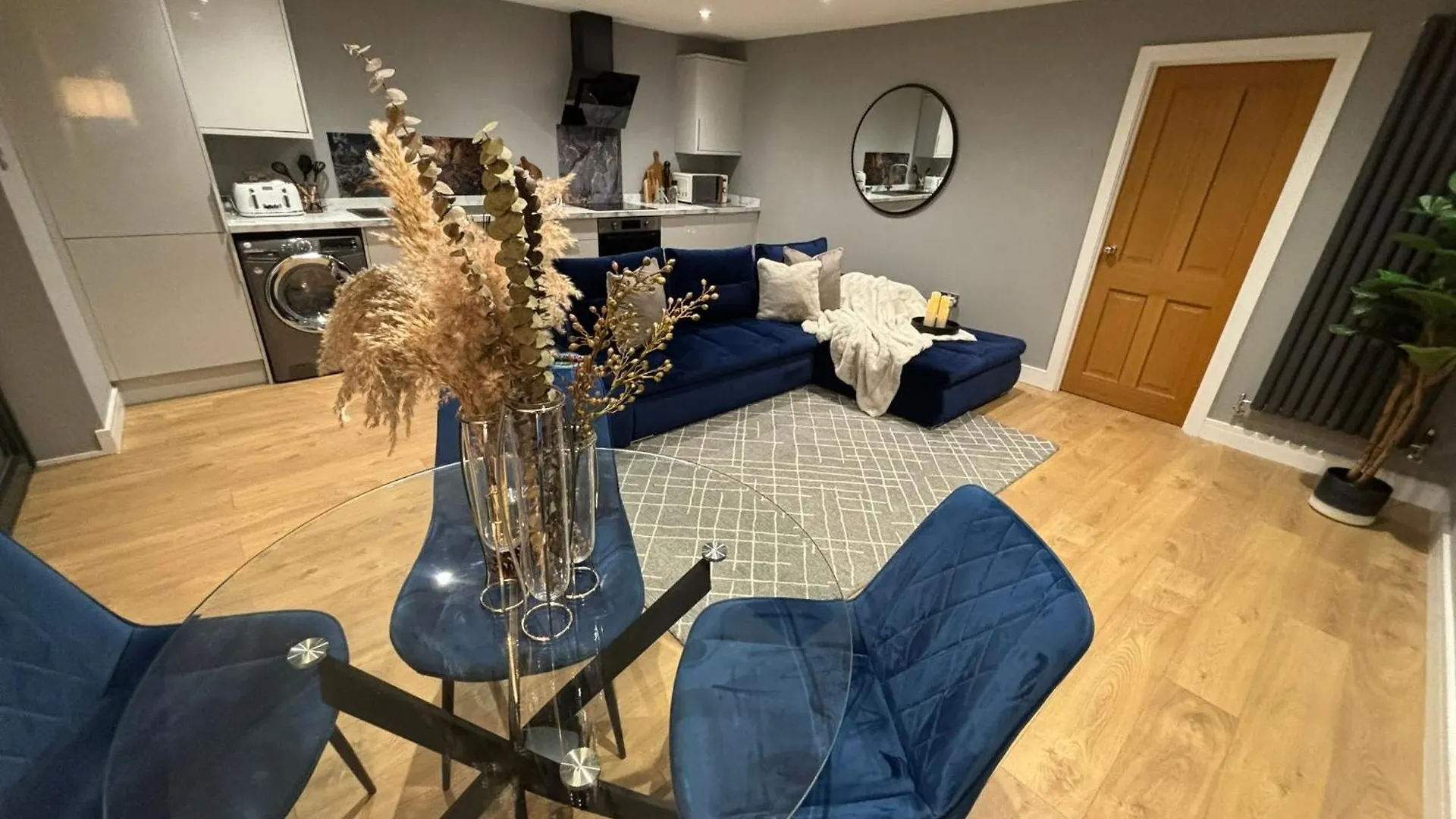 公寓 Sheffield-Apartment-Sleeps4-Parking-Hottub