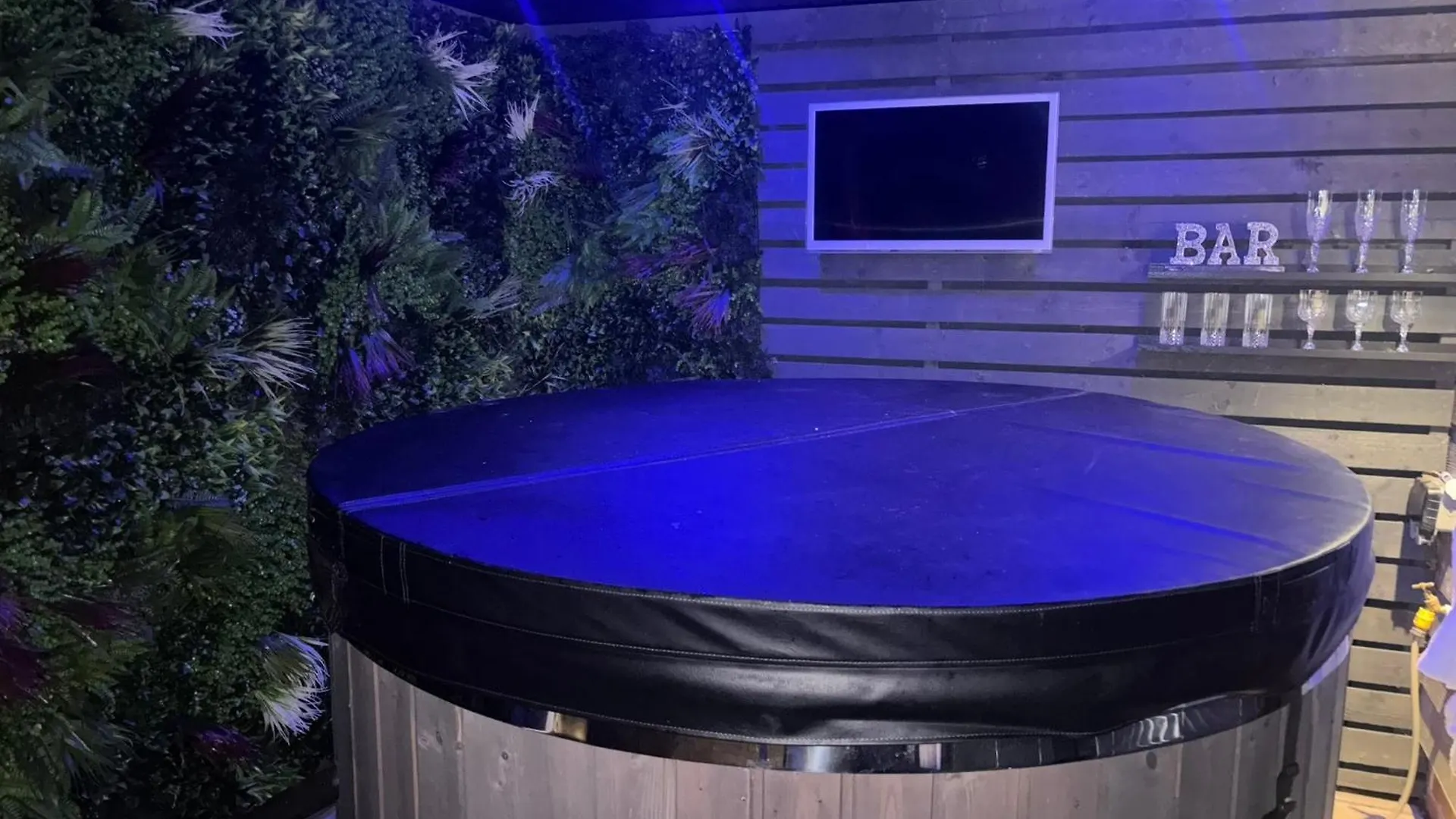 公寓 Sheffield-Apartment-Sleeps4-Parking-Hottub 英国