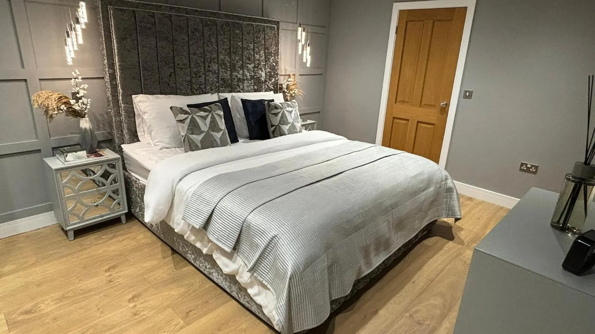 公寓 Sheffield-Apartment-Sleeps4-Parking-Hottub 英国